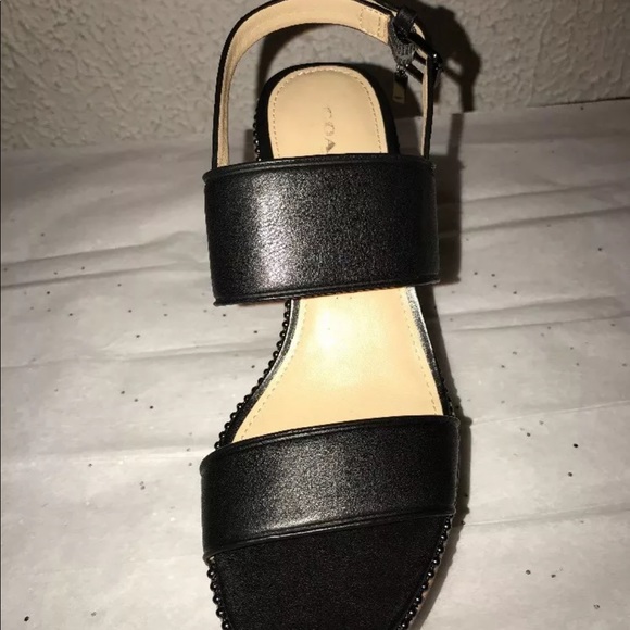 New Coach Quartz Soft Millet Leather Size 9. - Picture 5 of 8